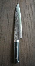 Charger l'image dans la galerie, CS204 - Couteau Japonais Gyuto damas 33 couches migaki Saji - Lame de 18cm en acier Vg10