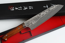 Charger l'image dans la galerie, CS207 - Couteau Japonais Santoku damas 33 couches Saji - Lame de 17.5cm en acier Vg10