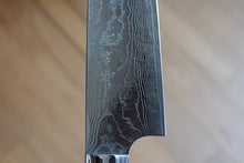 Charger l'image dans la galerie, CS208 - Couteau Japonais Santoku damas 33 couches Saji poignée verte - Lame de 18cm en acier Vg10