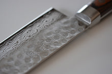 Charger l'image dans la galerie, CY210 - Couteau Japonais chef's Gyuto damas 17 couches martellé Zen-Pou- Lame de 21.5cm en acier Vg10